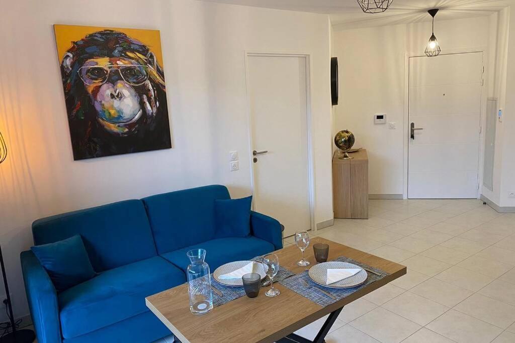 Appartement Deux pieces Moderne et Chaleureux à Saint-Laurent-du-Var Extérieur photo